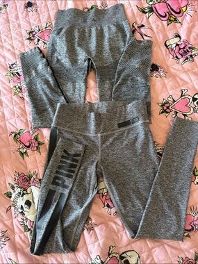 PINK Victoria's Secret Gray Seamless High-Waist Leggings bundle of two